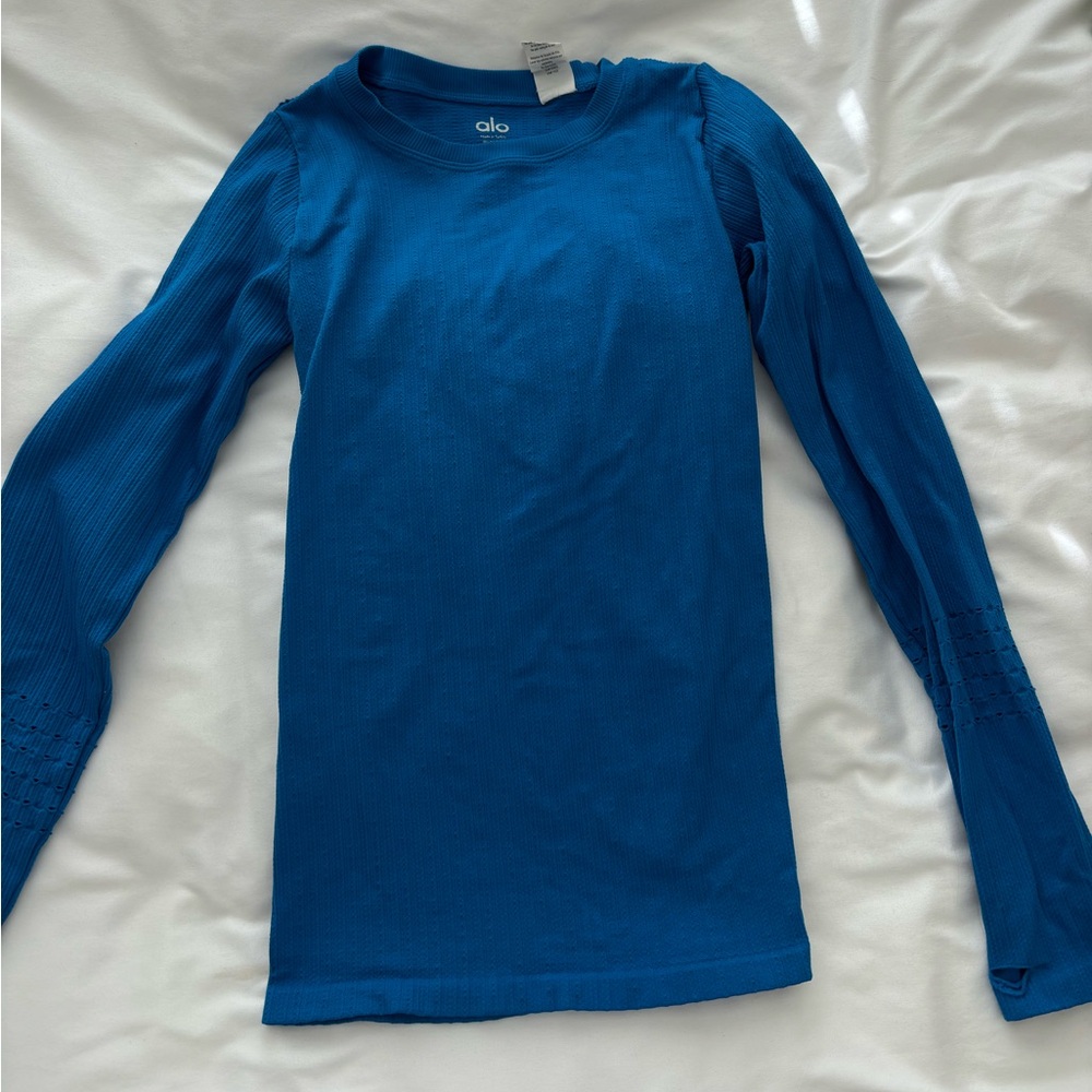 Alo Yoga Long Sleeve
